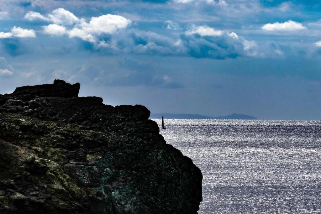 Pelagos Seafront Accommodation - George Myrties エクステリア 写真