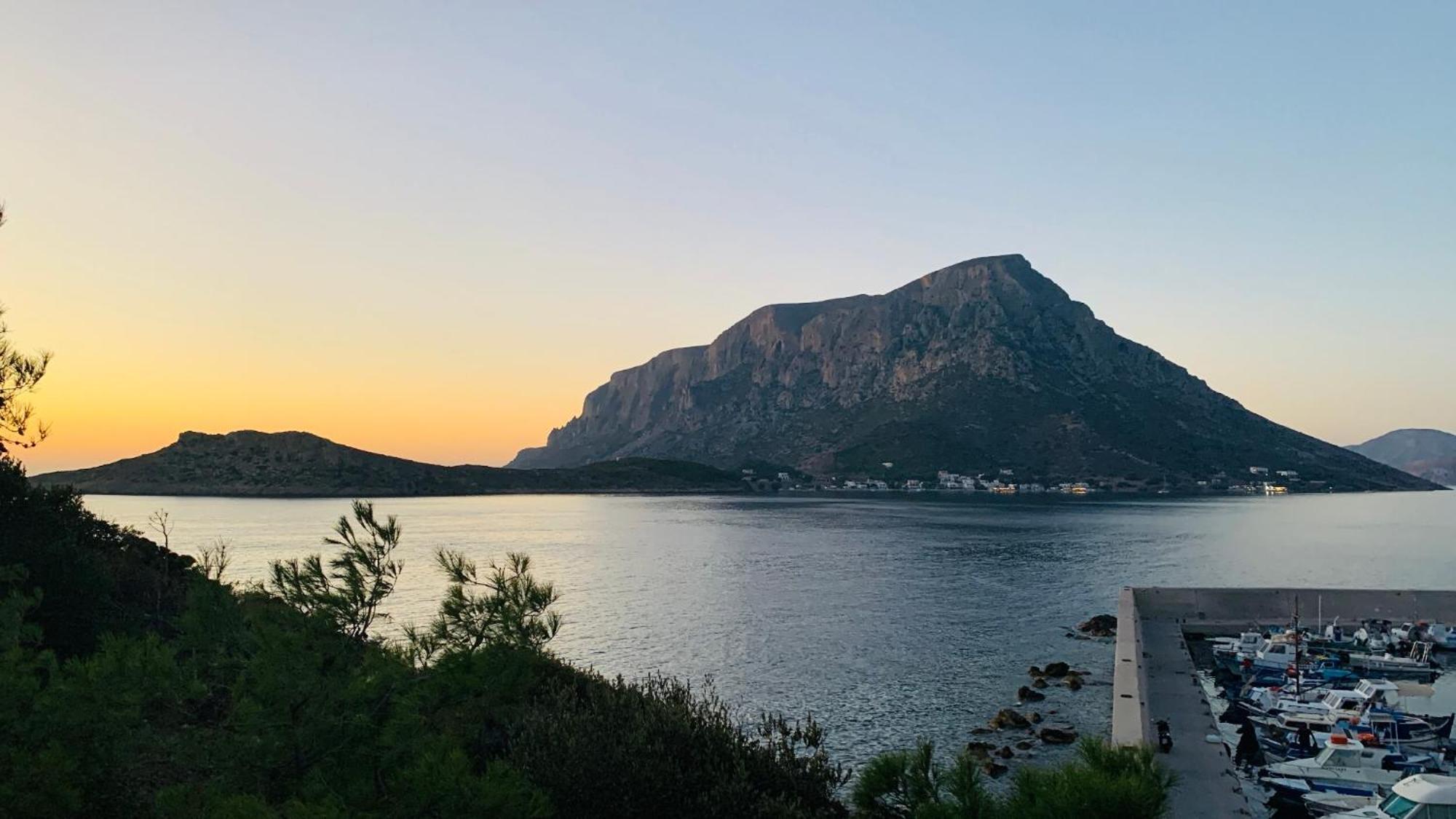 Pelagos Seafront Accommodation - George Myrties エクステリア 写真